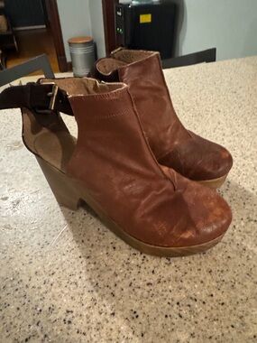 Bed Stu Brown Leather Platform Wedge Ankle Clogs
